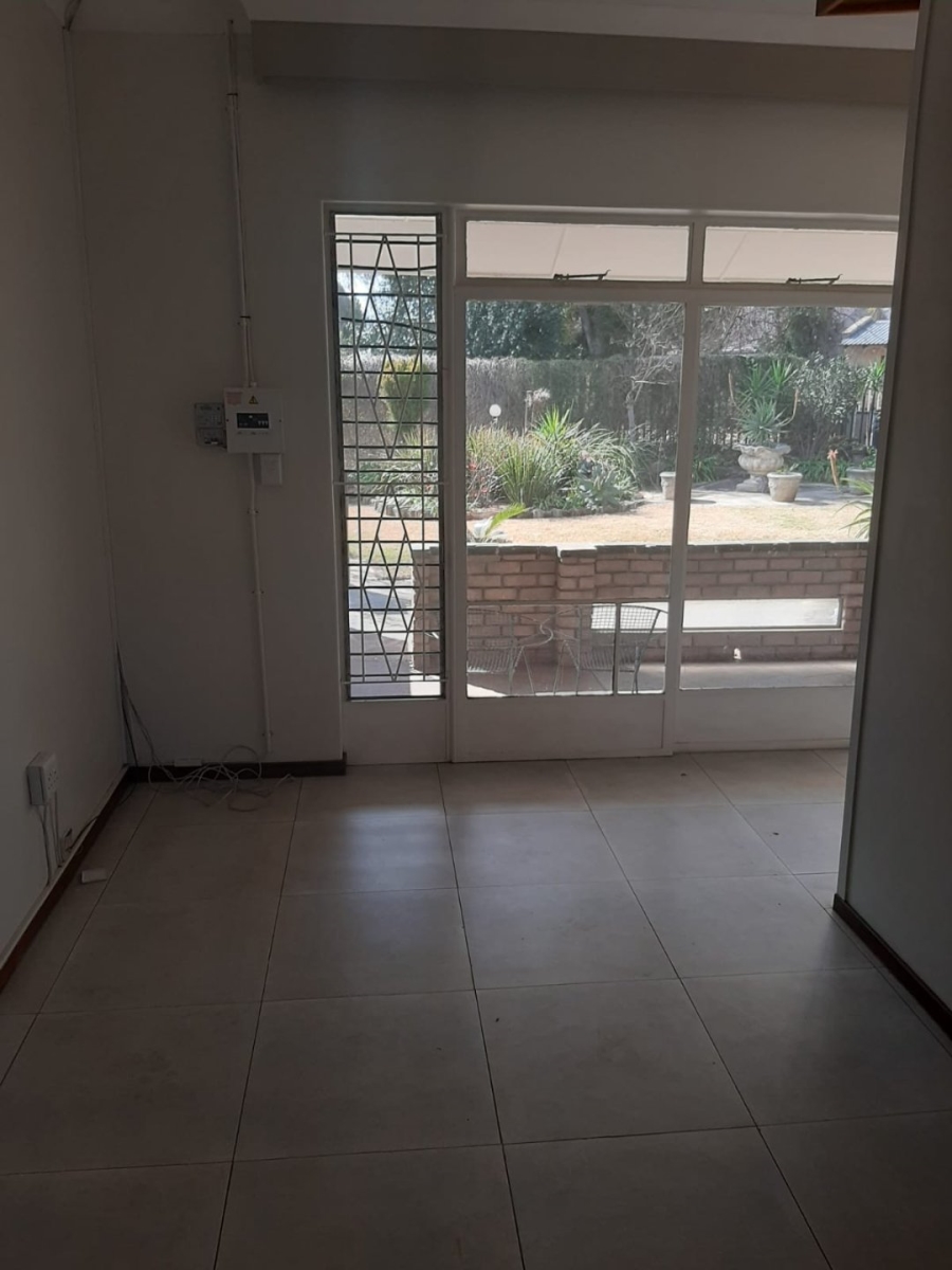 To Let commercial Property for Rent in Wilkoppies North West